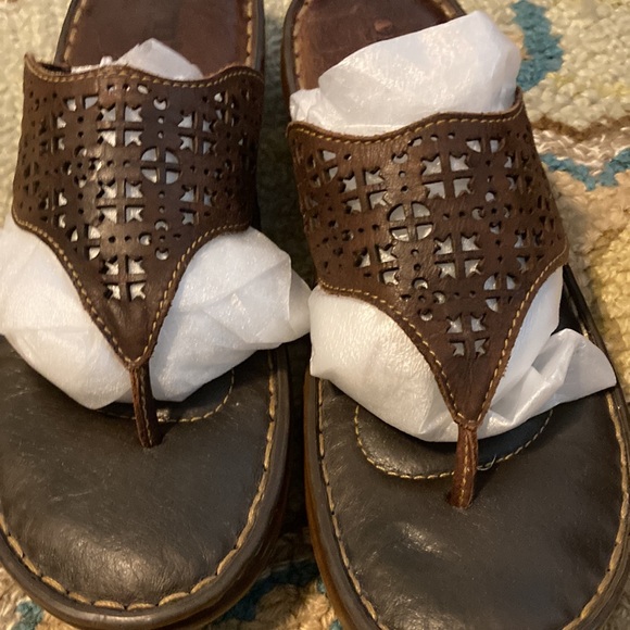 Born comfortable sandals - Picture 2 of 11